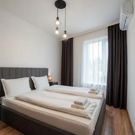 Airport Area Three 3km Double Free Parking Apartamento Sófia